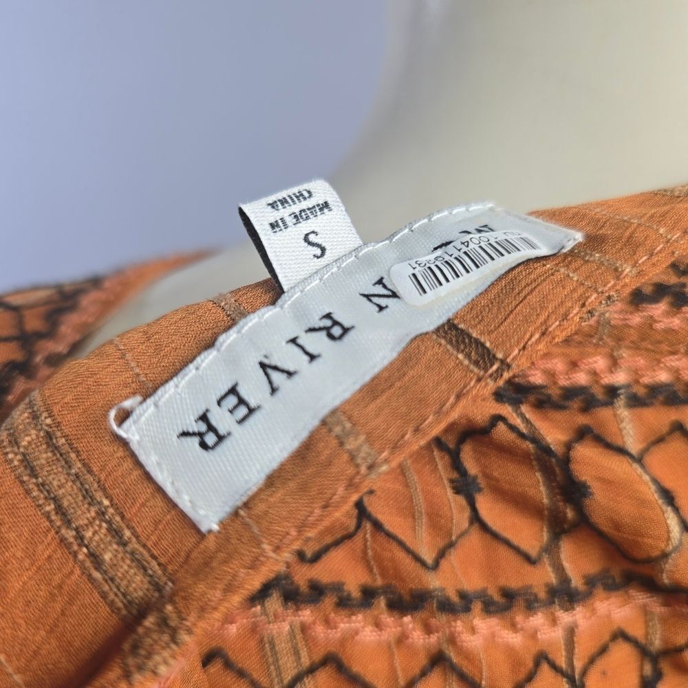 Moon River Small Embroidered Orange Blouse R5 - Picture 4 of 4